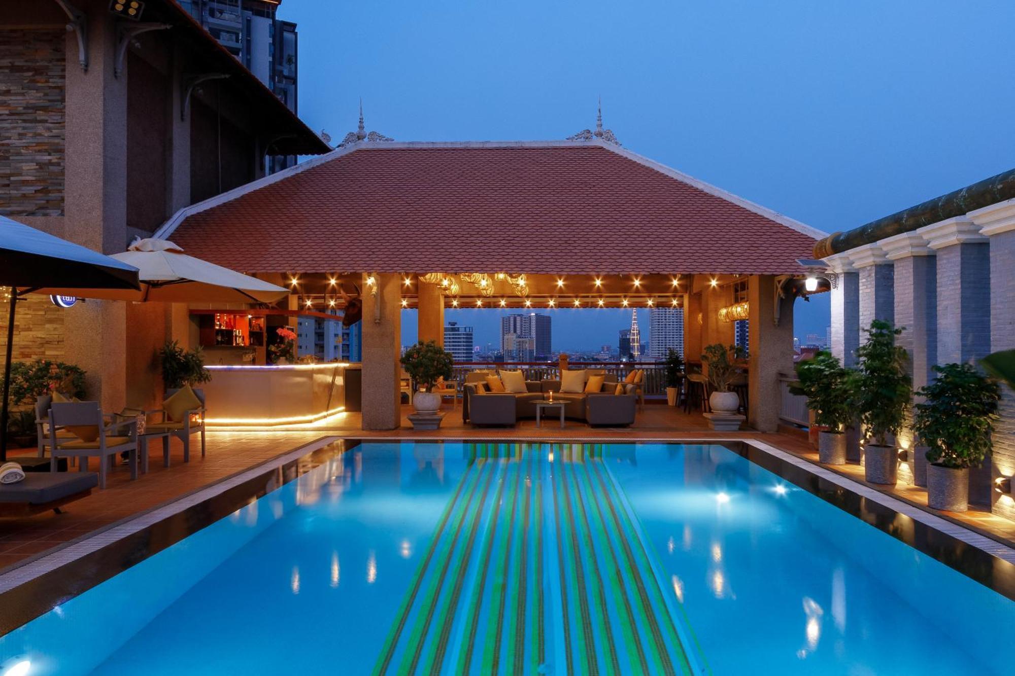 Jaya Suites Hotel Phnompen Kültér fotó