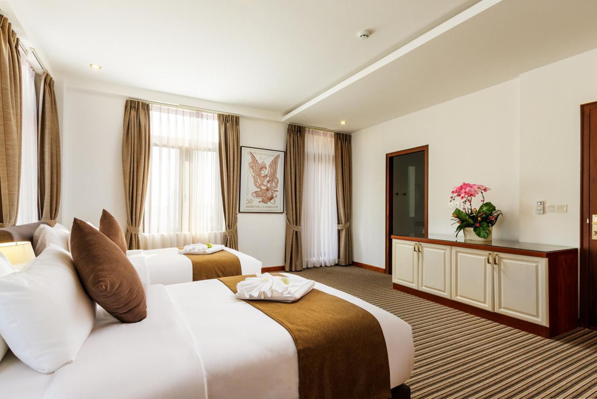 Jaya Suites Hotel Phnompen Kültér fotó