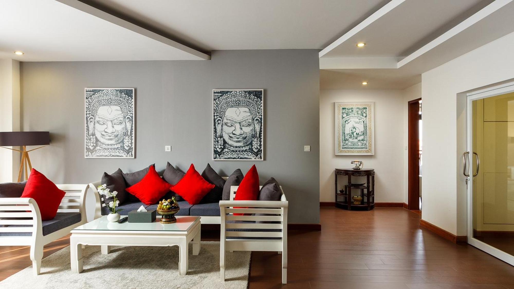 Jaya Suites Hotel Phnompen Kültér fotó