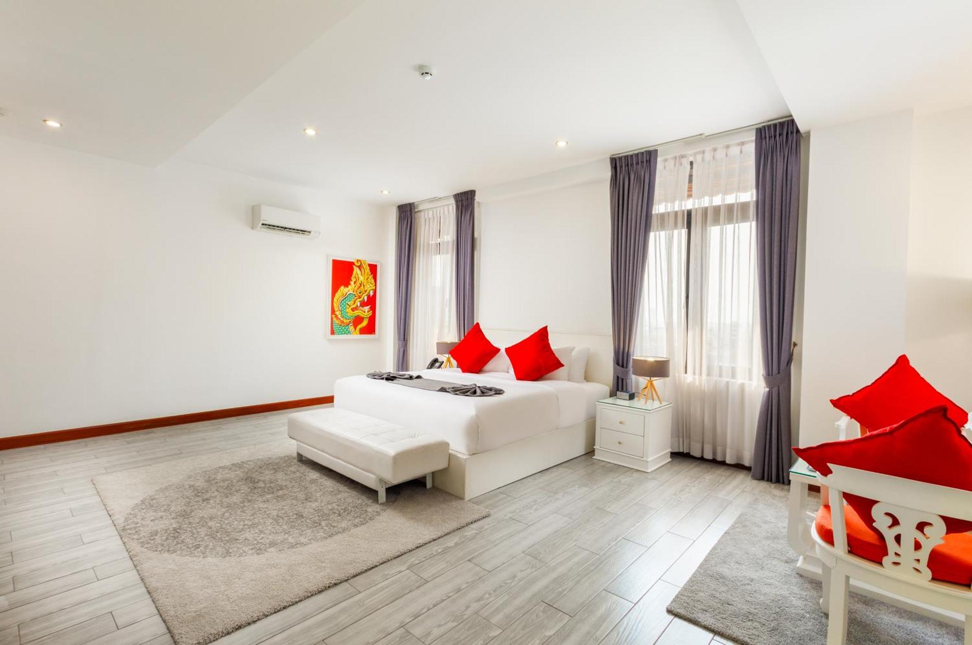 Jaya Suites Hotel Phnompen Kültér fotó