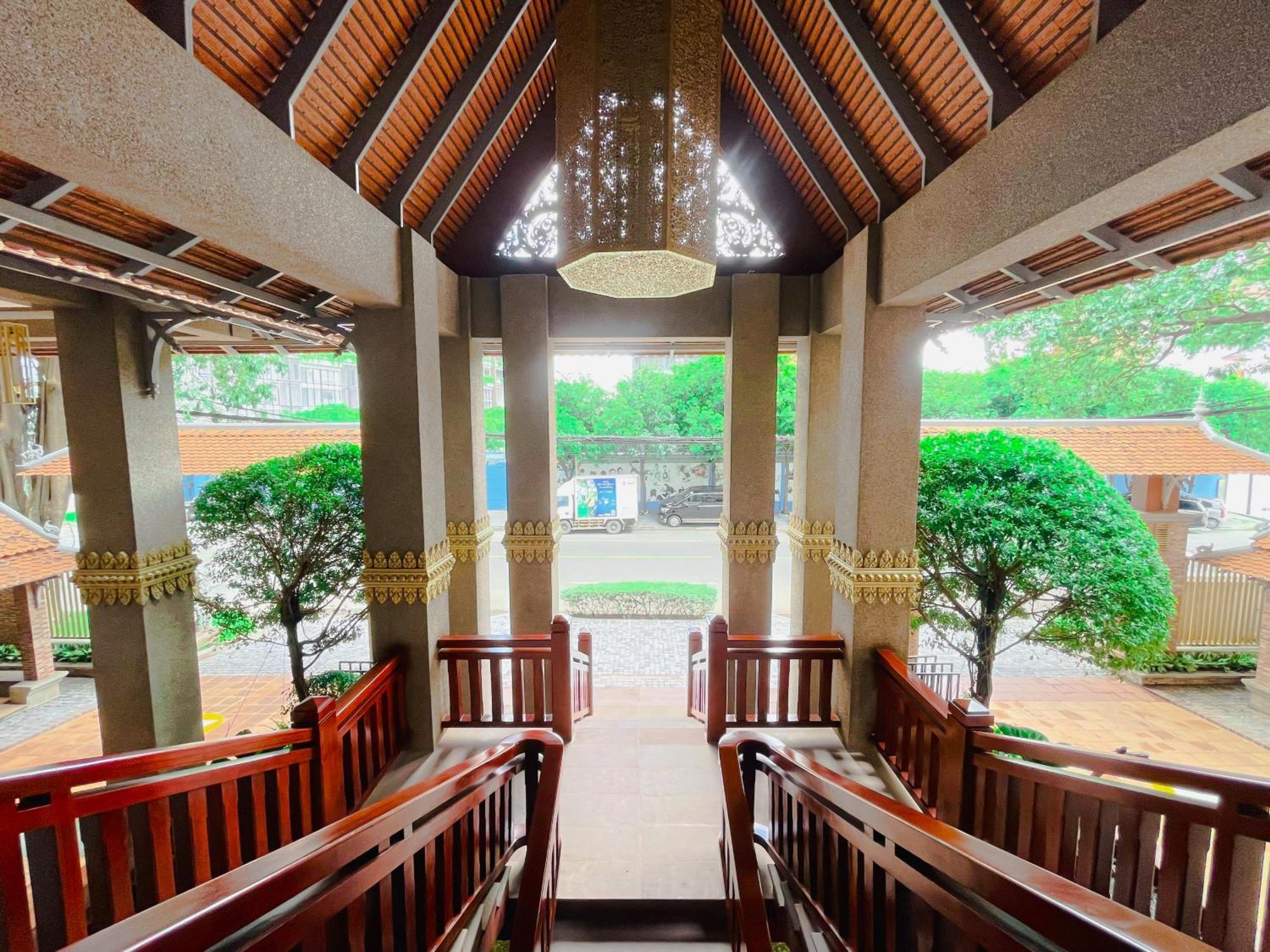 Jaya Suites Hotel Phnompen Kültér fotó