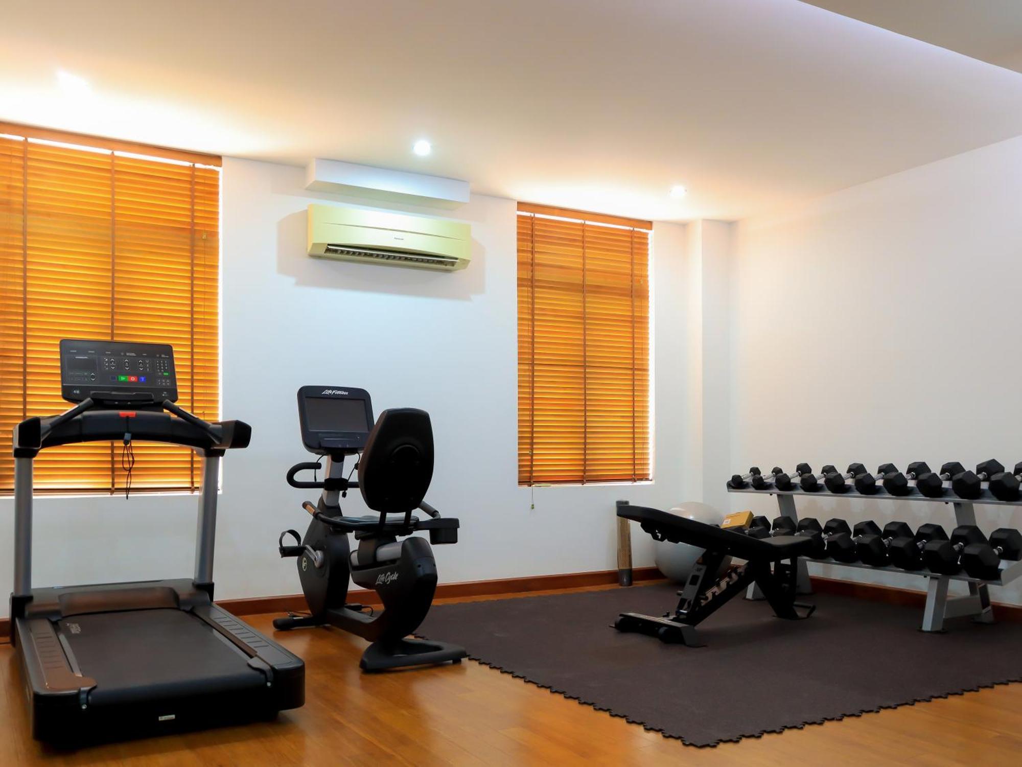 Jaya Suites Hotel Phnompen Kültér fotó
