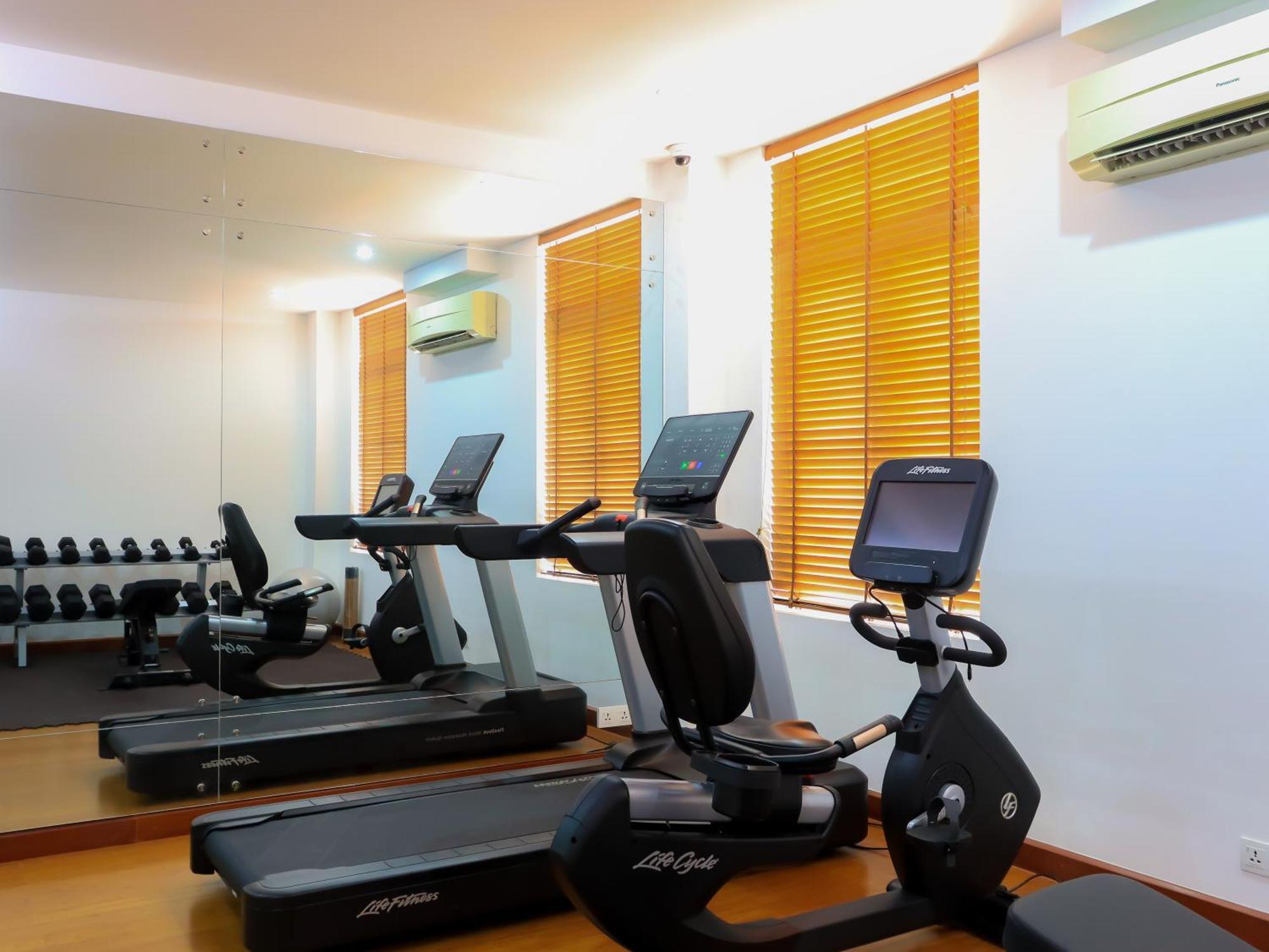 Jaya Suites Hotel Phnompen Kültér fotó