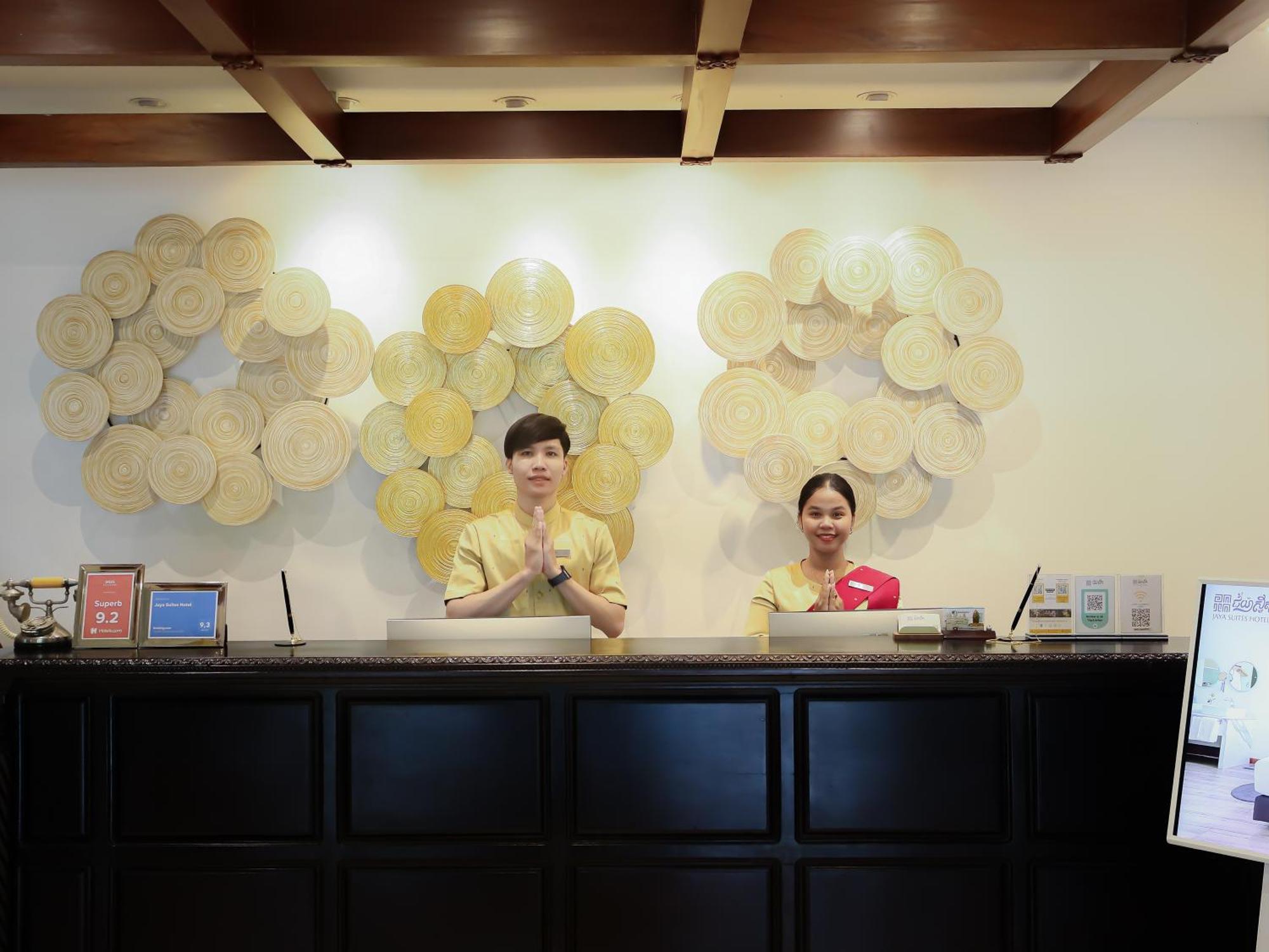 Jaya Suites Hotel Phnompen Kültér fotó