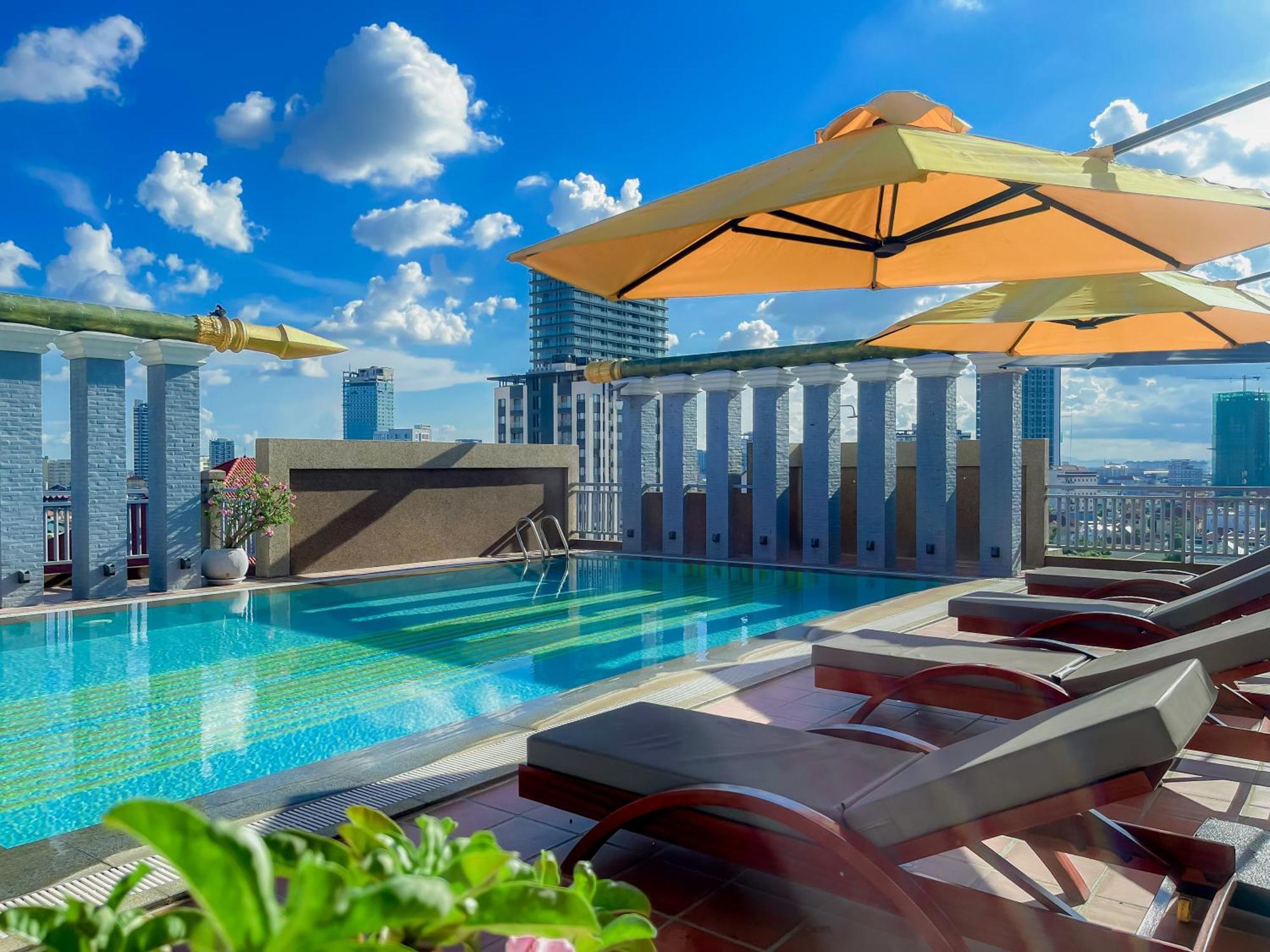 Jaya Suites Hotel Phnompen Kültér fotó