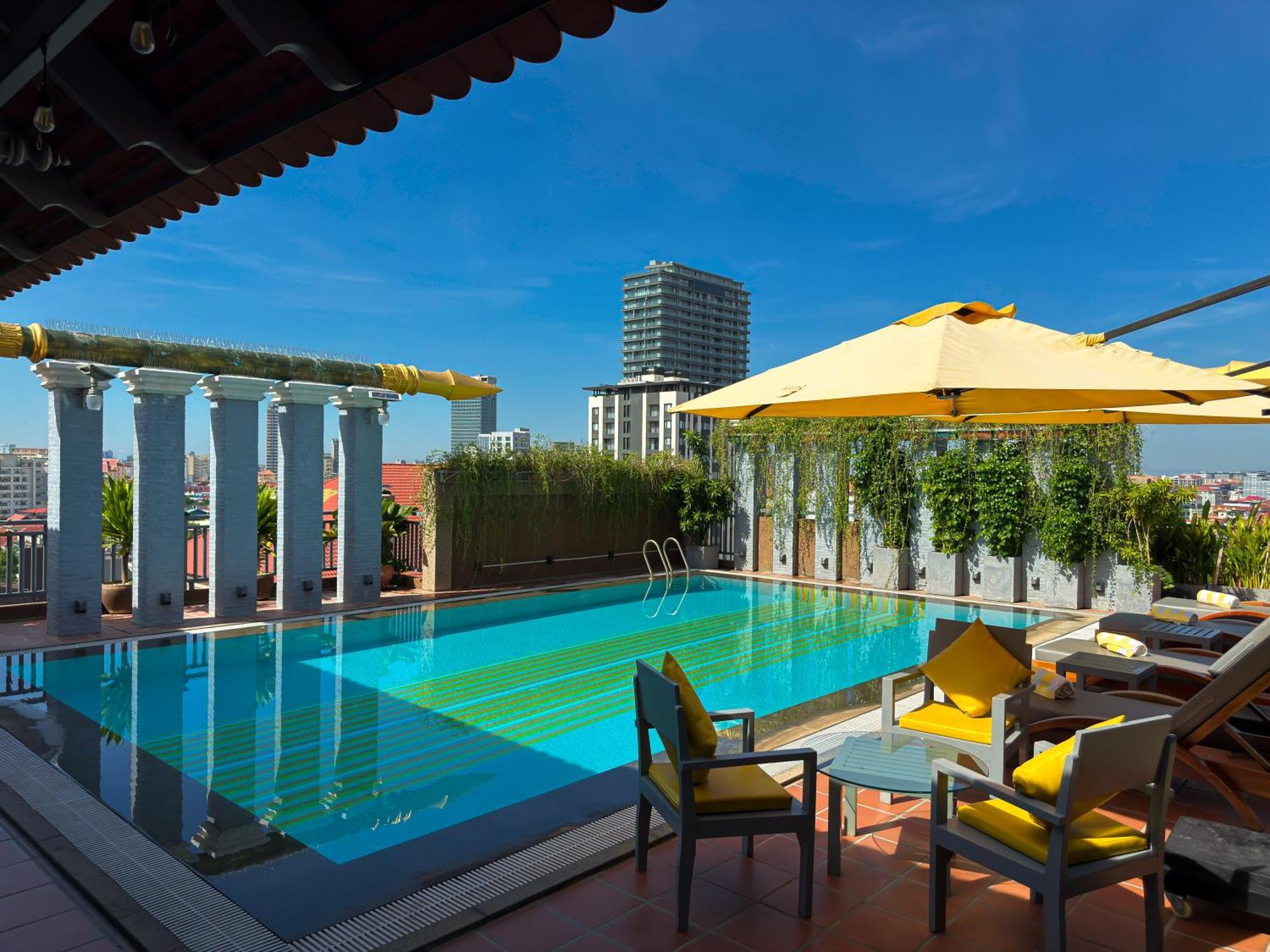Jaya Suites Hotel Phnompen Kültér fotó